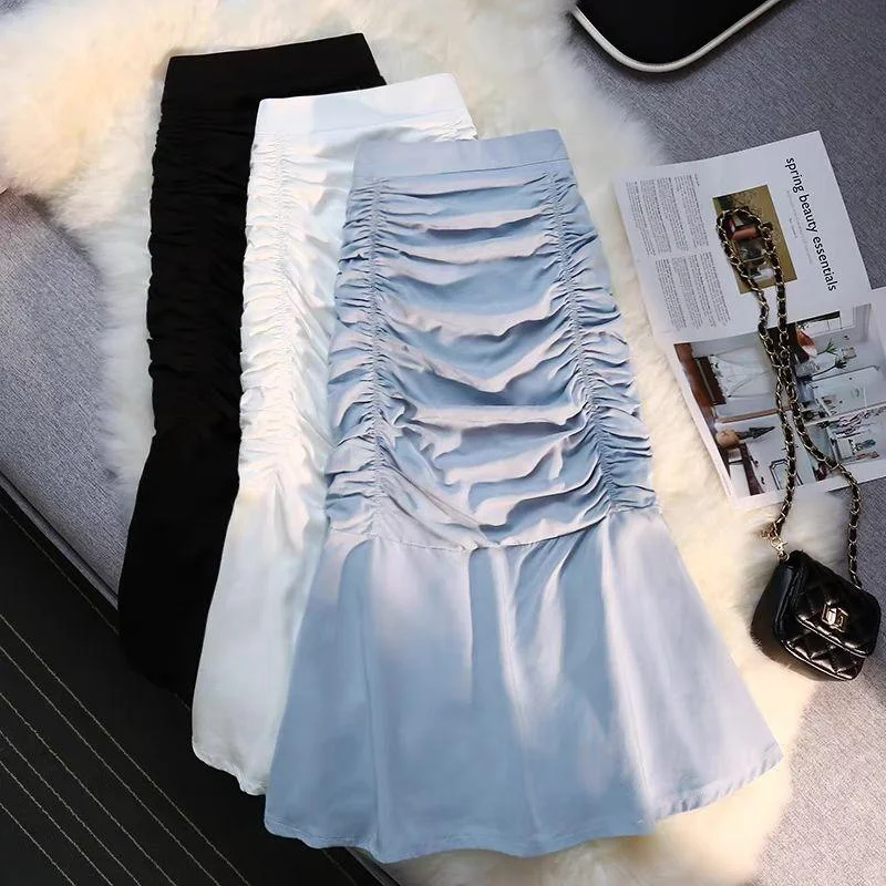 Puffed - sleeve skirt for a fashionable and unique silhouetteGerald Statement Skirt