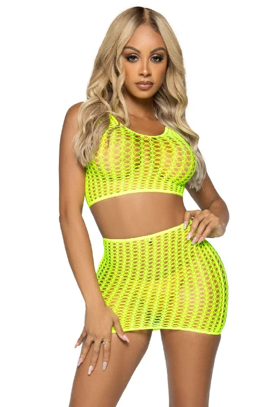 Women's Spaghetti Strap Tank Tops with Geometric Patterns2 Piece Crochet Net Tank Top & Mini Skirt Women's Spaghetti Strap Tank Tops with Geometric Patterns2 Piece Crochet Net Tank Top & Mini Skirt