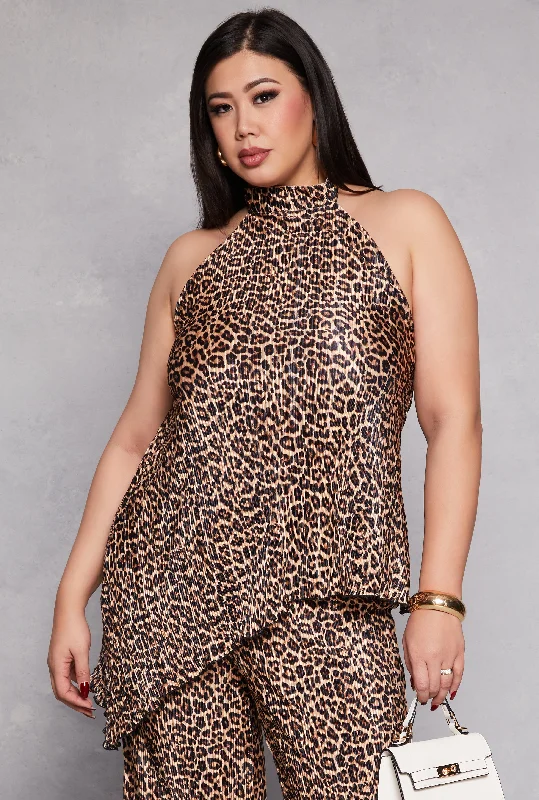 Machine - washable halter top in durable jersey fabricPlus Size Almost Famous Plisse Printed Pattern Top Machine - washable halter top in durable jersey fabricPlus Size Almost Famous Plisse Printed Pattern Top