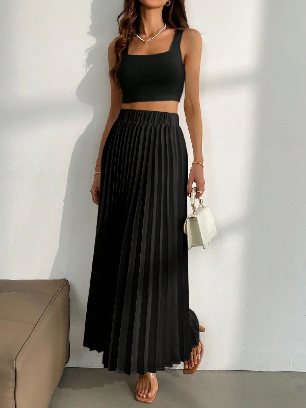 Camouflage - print cargo skirt for outdoor adventuresPrivé 2pcs Women's White Camisole Top And A-Line Pleated Long Skirt Set