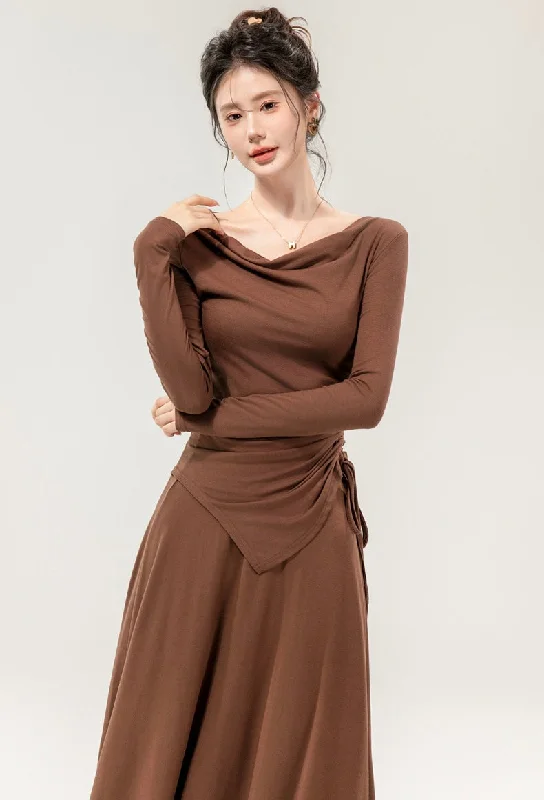 Drawstring - waisted linen skirt for an adjustable and relaxed fitMia Drawstring Coord Set - Set of Top and Skirt