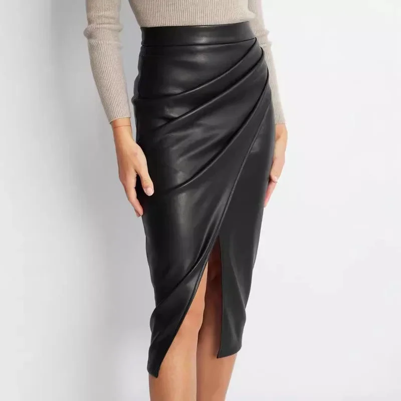 Hawaiian - print sarong skirt for a tropical beach getawayMeredith Statement Leather Midi Skirt