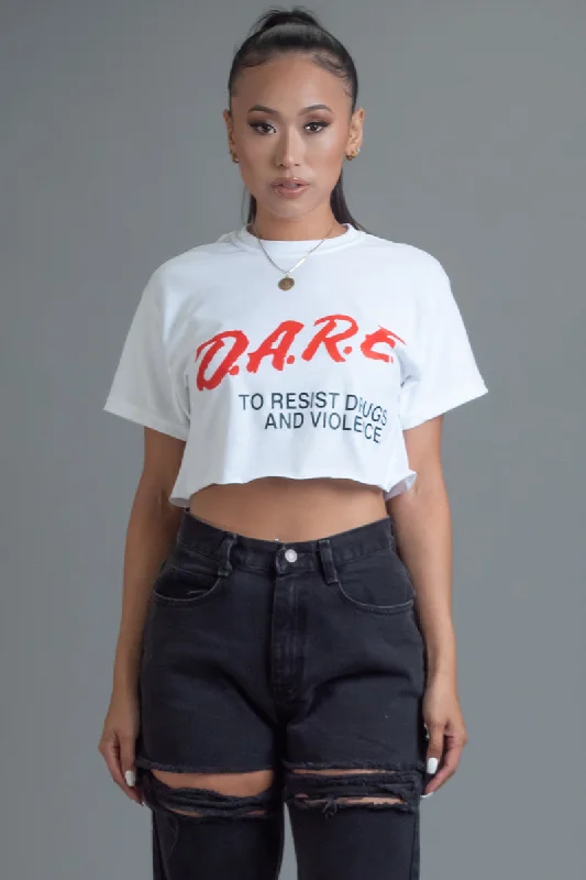 WHITE N RED DARE CROP TEE