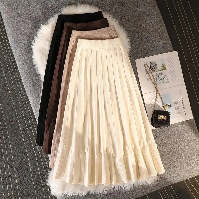 Cropped - length skirt for a trendy and youthful lookMarko Statement Woolen Skirt