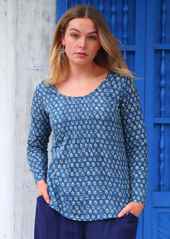 Metallic Accent Women Long Sleeve Top for a Glamorous LookTulsi Long Sleeve Top Bluebell Metallic Accent Women Long Sleeve Top for a Glamorous LookTulsi Long Sleeve Top Bluebell