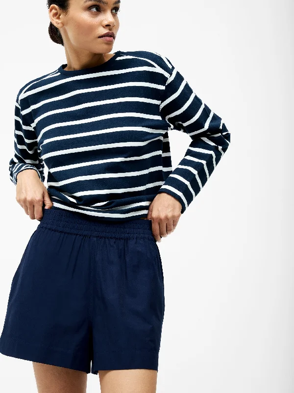 Skirts with a gathered skirt Gathered Waist Shorts