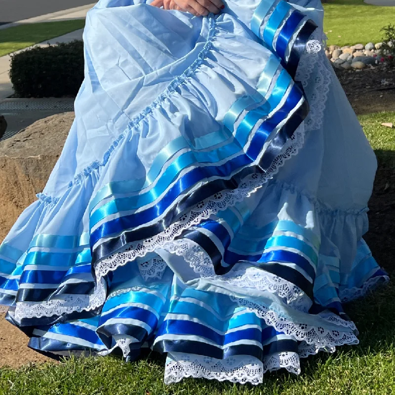 Skirts with a jacquard pattern Hoja de Maiz Folklorico Dance Practice Skirt, Doble Vuelo, Cielo