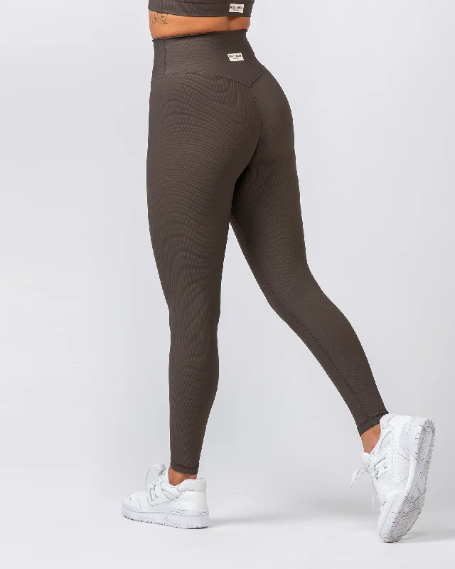 Women's Denim - Look Tight Trousers in Light Blue for a Casual and Versatile OptionMuscle Nation | Zero Rise Rib Ankle Length Leggings - Deep Brown Women's Denim - Look Tight Trousers in Light Blue for a Casual and Versatile OptionMuscle Nation | Zero Rise Rib Ankle Length Leggings - Deep Brown