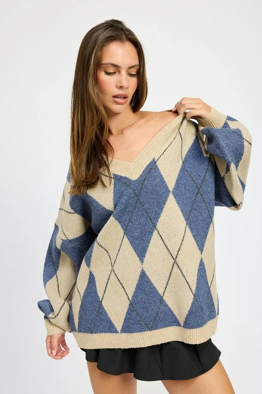 Hot Girl Checkmate Oversized  Argyle Sweater