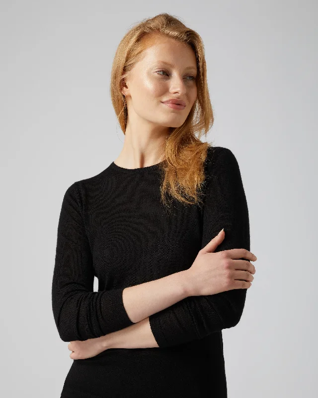 Crop Top Women T Shirt to Pair with High - Waisted BottomsWomen's Eden Superfine Cashmere Round Neck Top Black