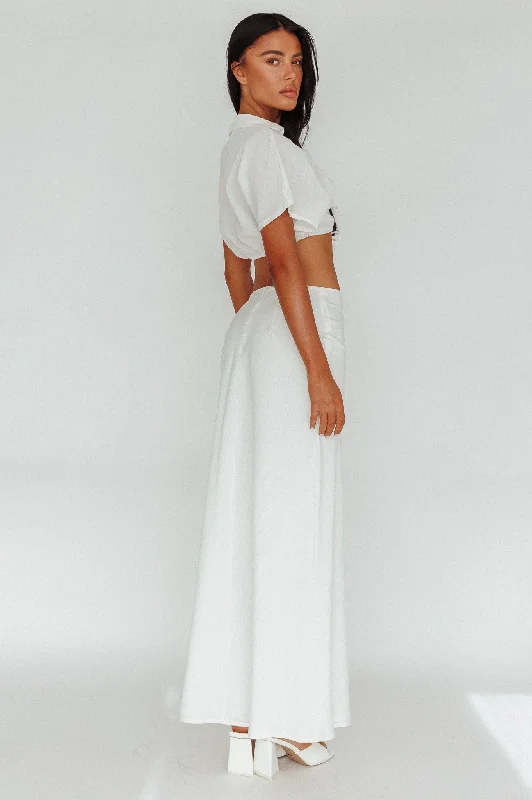 Lace - Embellished Women Dress for an Elegant and Sophisticated AppearanceCoast To Coast Maxi Skirt White Lace - Embellished Women Dress for an Elegant and Sophisticated AppearanceCoast To Coast Maxi Skirt White