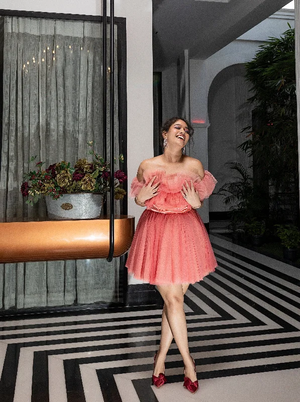 Sheath Women Dress with a Tailored Fit for a Professional LookMaxine Pink Ruffle Tulle Corset Dress Sheath Women Dress with a Tailored Fit for a Professional LookMaxine Pink Ruffle Tulle Corset Dress
