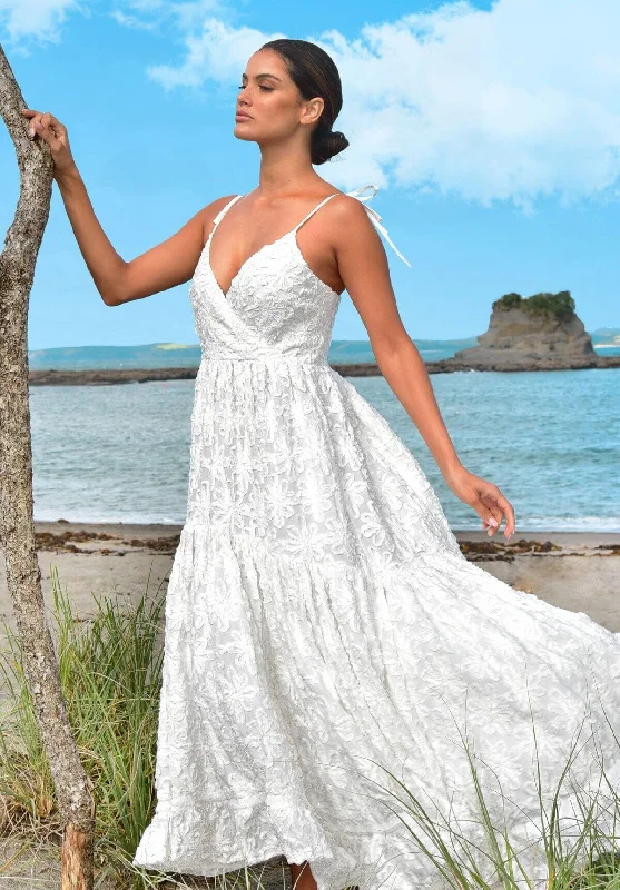 Backless Women Dress for a Sexy and Alluring Look at Evening EventsLimited Addiction Dress | Trelise Cooper Backless Women Dress for a Sexy and Alluring Look at Evening EventsLimited Addiction Dress | Trelise Cooper