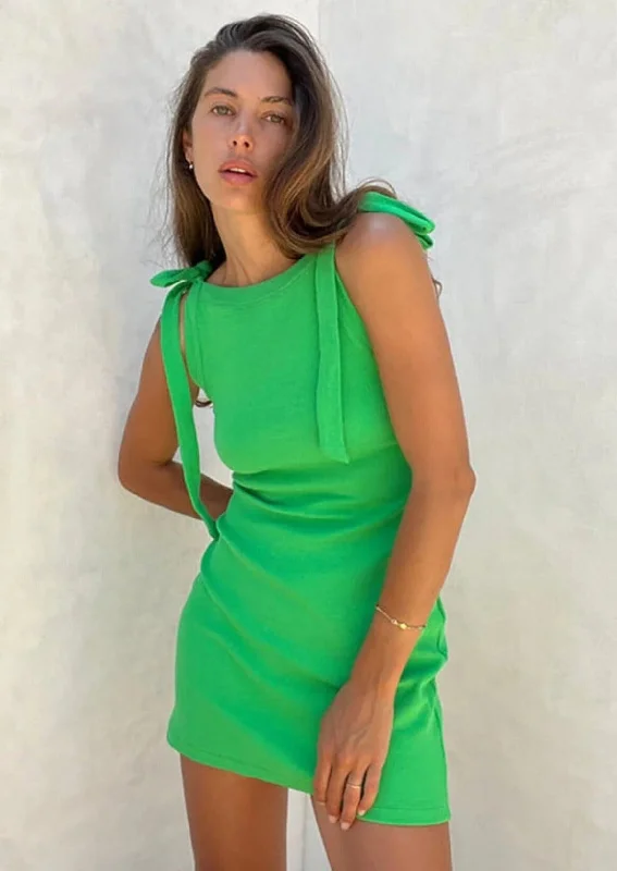 Ball Gown Women Dress with a Full Skirt for a Princess - like LookMarsden Mini 2.0 - Evergreen Ball Gown Women Dress with a Full Skirt for a Princess - like LookMarsden Mini 2.0 - Evergreen