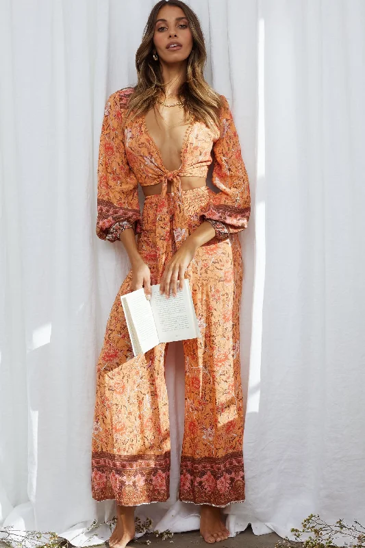 Mermaid - Style Women Dress with a Fitted Silhouette for Special OccasionsNovo Shirred Waist Long Pants Bohemian Print Orange Mermaid - Style Women Dress with a Fitted Silhouette for Special OccasionsNovo Shirred Waist Long Pants Bohemian Print Orange