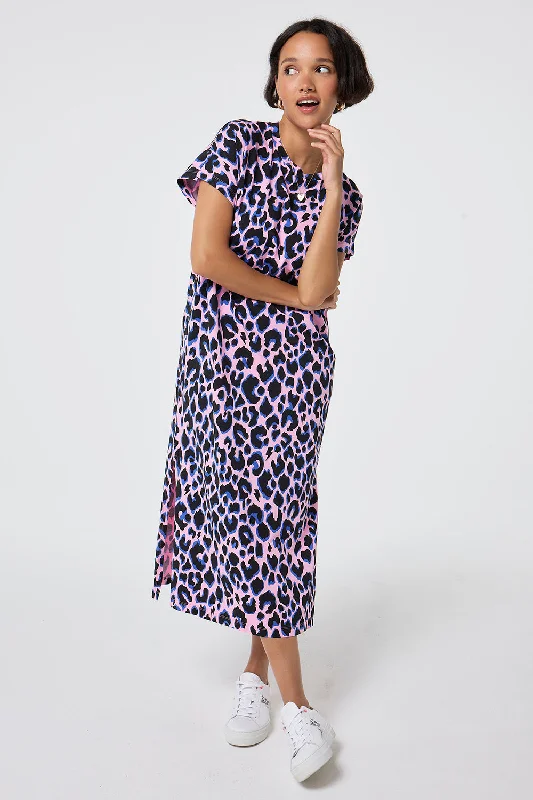 Sleeveless Women Dress in Bright Colors for Summer PartiesPink with Blue and Black Shadow Leopard Midi T-Shirt Dress Sleeveless Women Dress in Bright Colors for Summer PartiesPink with Blue and Black Shadow Leopard Midi T-Shirt Dress
