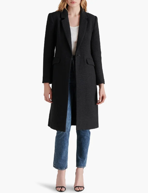 Women's Tailored Stretch Blazers in Navy Blue for Business MeetingsPrisie Coat, Black Women's Tailored Stretch Blazers in Navy Blue for Business MeetingsPrisie Coat, Black