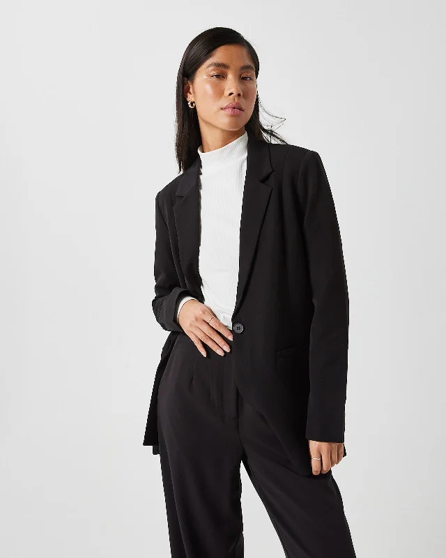 Plus Size Women's Embroidered Blazers in Floral Patterns for a Feminine TouchTara 2.0 e54 Blazer - Black Plus Size Women's Embroidered Blazers in Floral Patterns for a Feminine TouchTara 2.0 e54 Blazer - Black