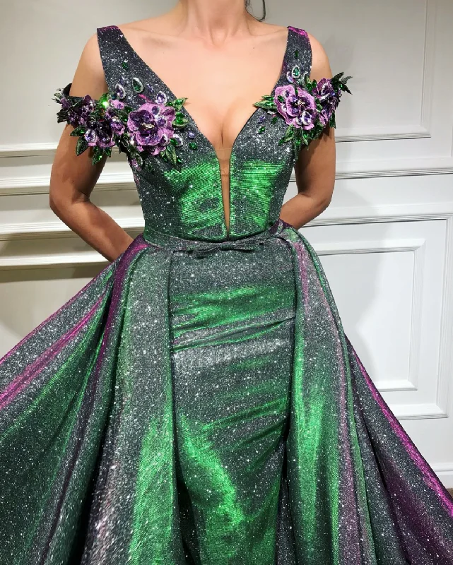 Empire Waist Women Dress to Accentuate the Bust and Conceal the WaistHollywood Moss Gown Empire Waist Women Dress to Accentuate the Bust and Conceal the WaistHollywood Moss Gown