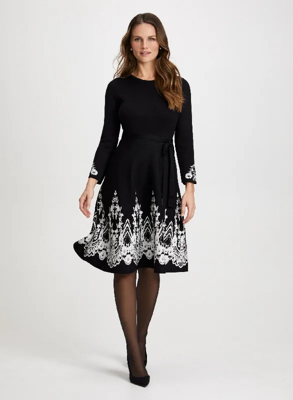 Strapless Women Dress with a Built - in Bra for Comfort and SupportPaisley Motif Sweater Dress Strapless Women Dress with a Built - in Bra for Comfort and SupportPaisley Motif Sweater Dress