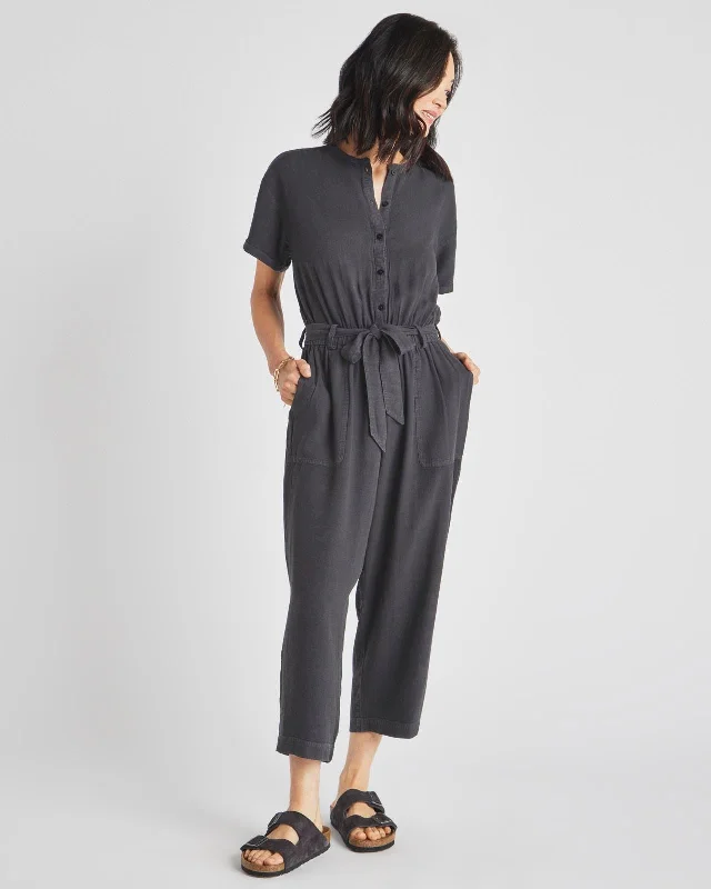 Maxi Women Dress with Floral Print for a Bohemian VibeRay Jumpsuit