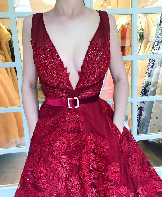 Wrap - Style Women Dress with Adjustable Fit for All Body TypesThulian Blossom Gown Wrap - Style Women Dress with Adjustable Fit for All Body TypesThulian Blossom Gown