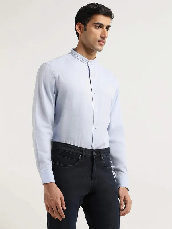 Twill Women Shorts with a Smooth Texture and DurabilityAscot Blue Solid Relaxed Fit Blended Linen Shirt
