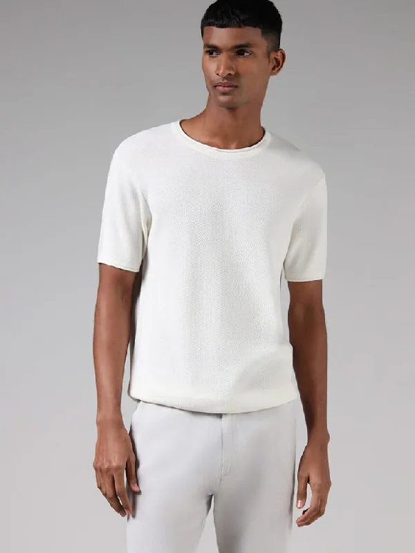 Stretchable Women Shorts for Maximum MobilityETA Off White Waffle Knitted Slim Fit T-Shirt