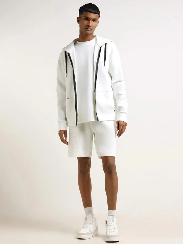 Twill Women Shorts with a Smooth Texture and DurabilityStudiofit Off White Relaxed Fit Shorts