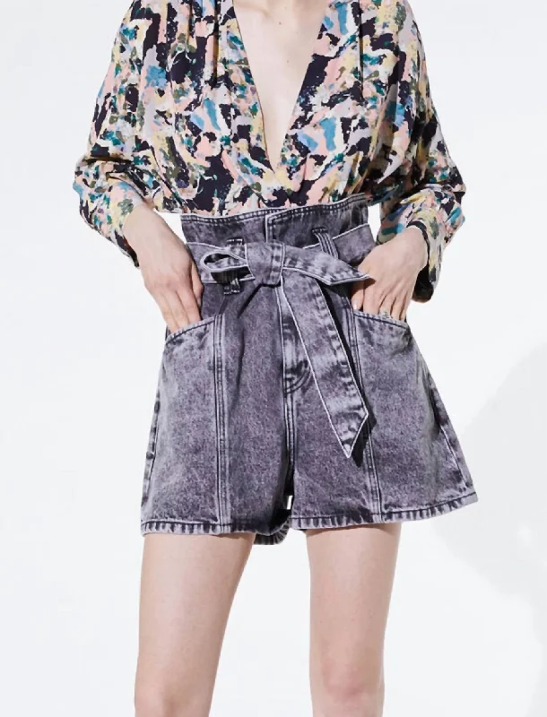 Ruffled Hem Women Shorts to Add a Feminine TouchVoukko Paperbag Denim Shorts In Black