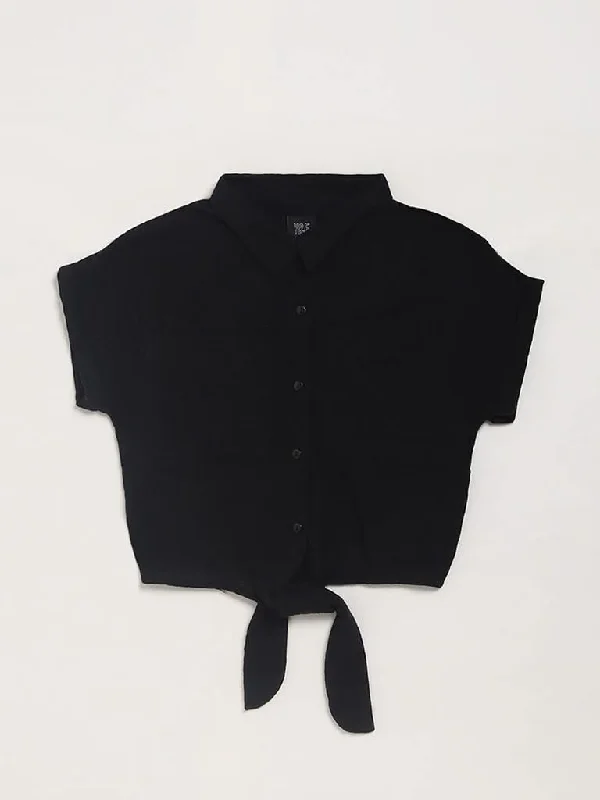 Belted Women Shorts to Enhance the WaistlineY&F Kids Black Tie Up Shirt